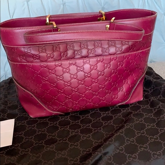 Authentic Gucci Purse - Picture 7 of 13